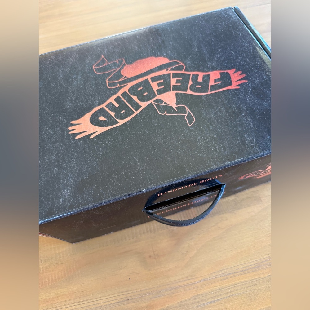 Freebird Quail shoes in Ice. Size 6. - Picture 12 of 12